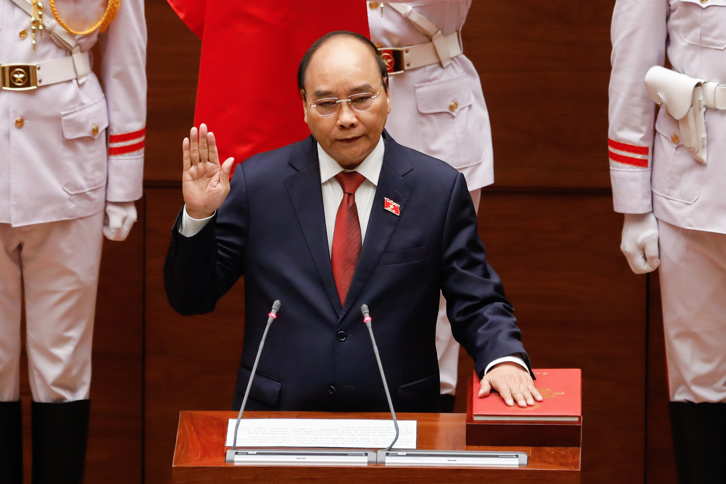 Nguyen Xuan Phuc Sworn In As New State President Of Viet Nam 